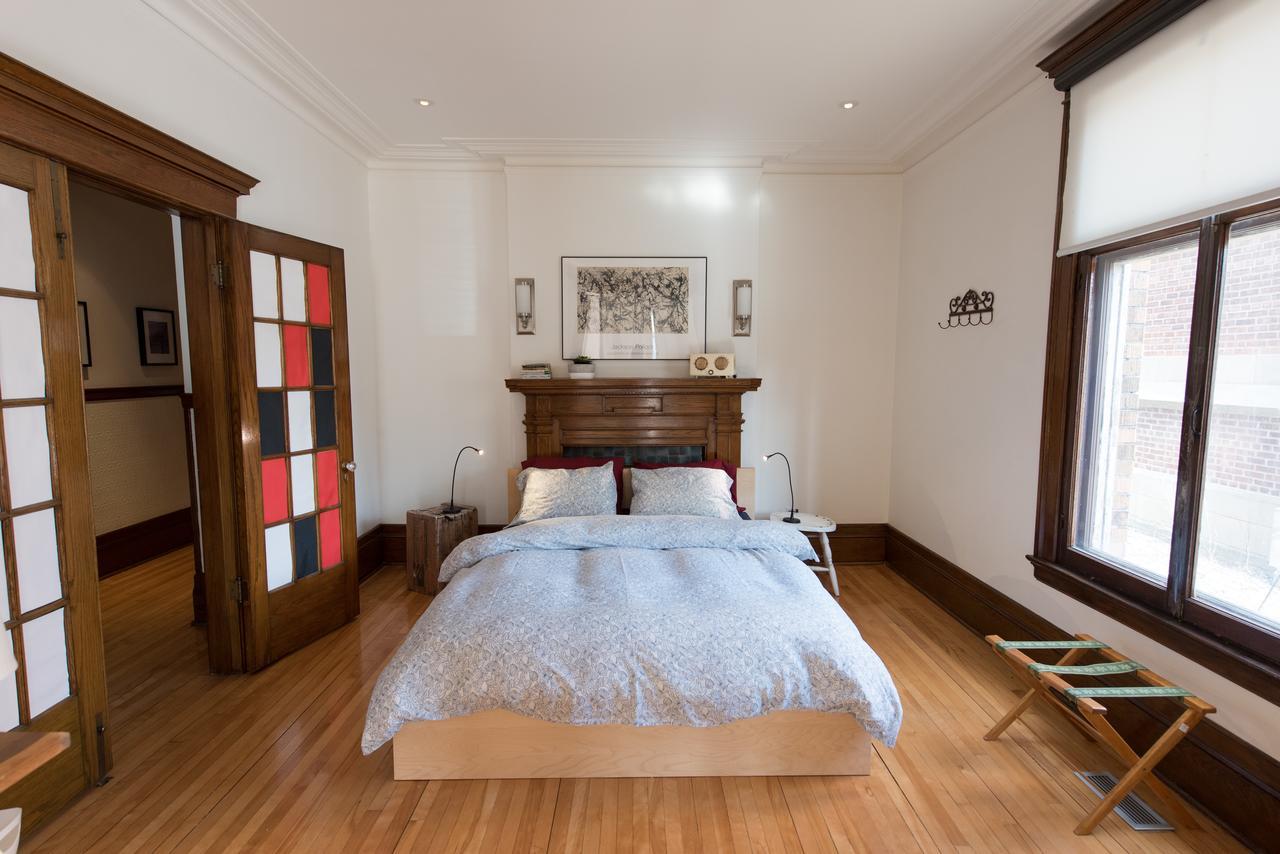 Le 9 Et Demi Bed & Breakfast Montreal Exterior photo