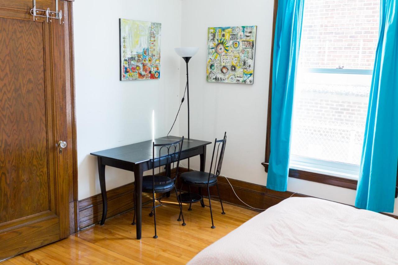 Le 9 Et Demi Bed & Breakfast Montreal Exterior photo